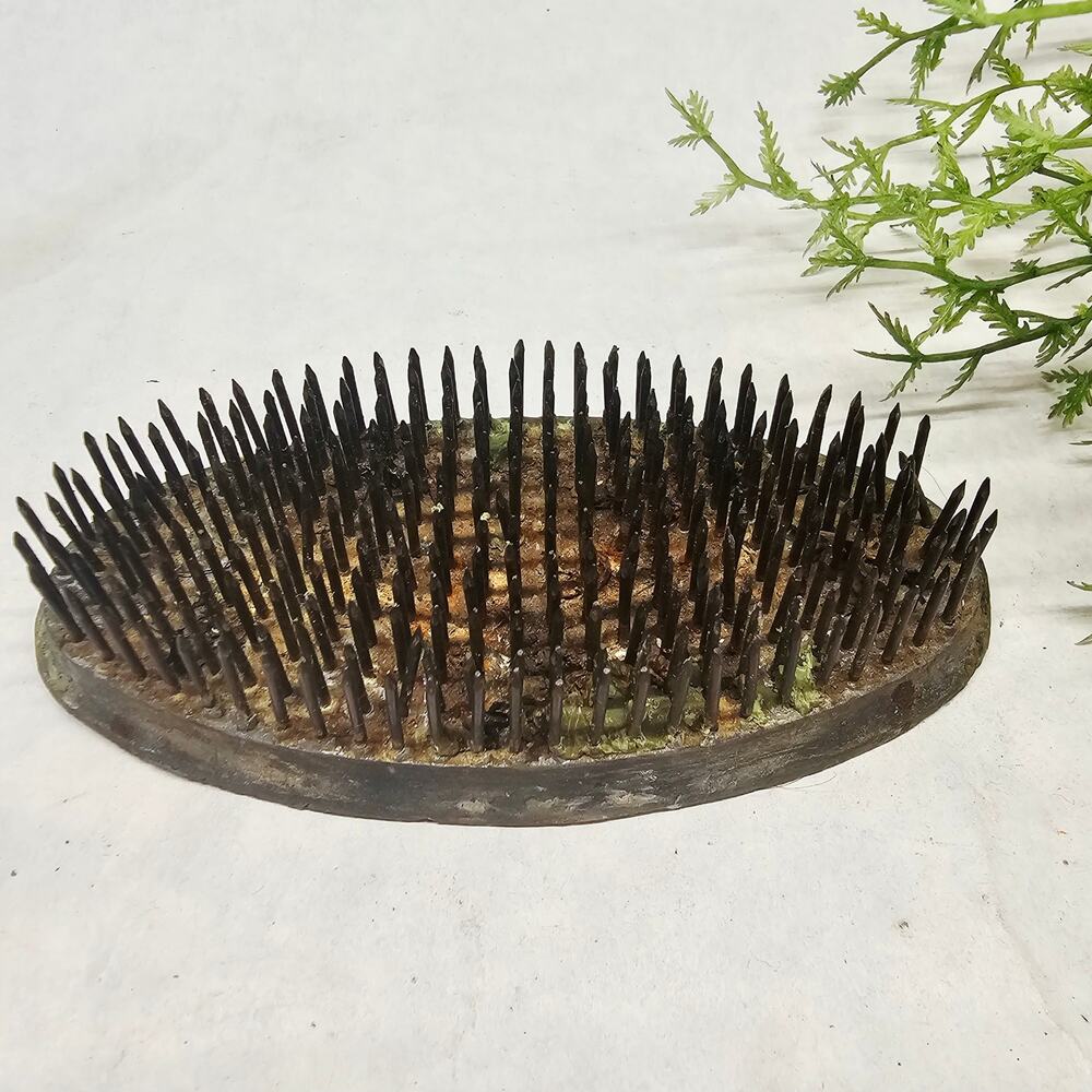 Vintage Metal Flower Frog Pins Spikes Floral Stem Holder Arranging Oval 4.25"